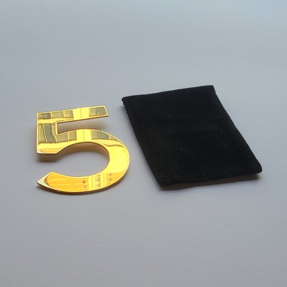 CHANEL classic gold number 5 brooch pin. 2.25" h x 1.5" w - Picture 2 of 8